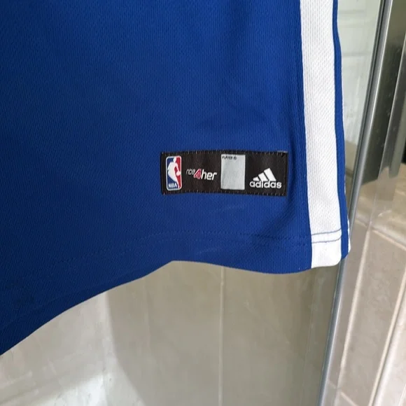 Adidas - New York Knicks Basketball Jersey- Size Large - Picture 5 of 6